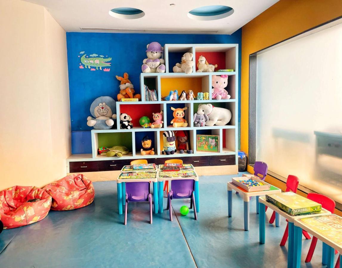 Radisson Blu Plaza Resort & Convention Centre Karjat Exteriér fotografie The Playroom