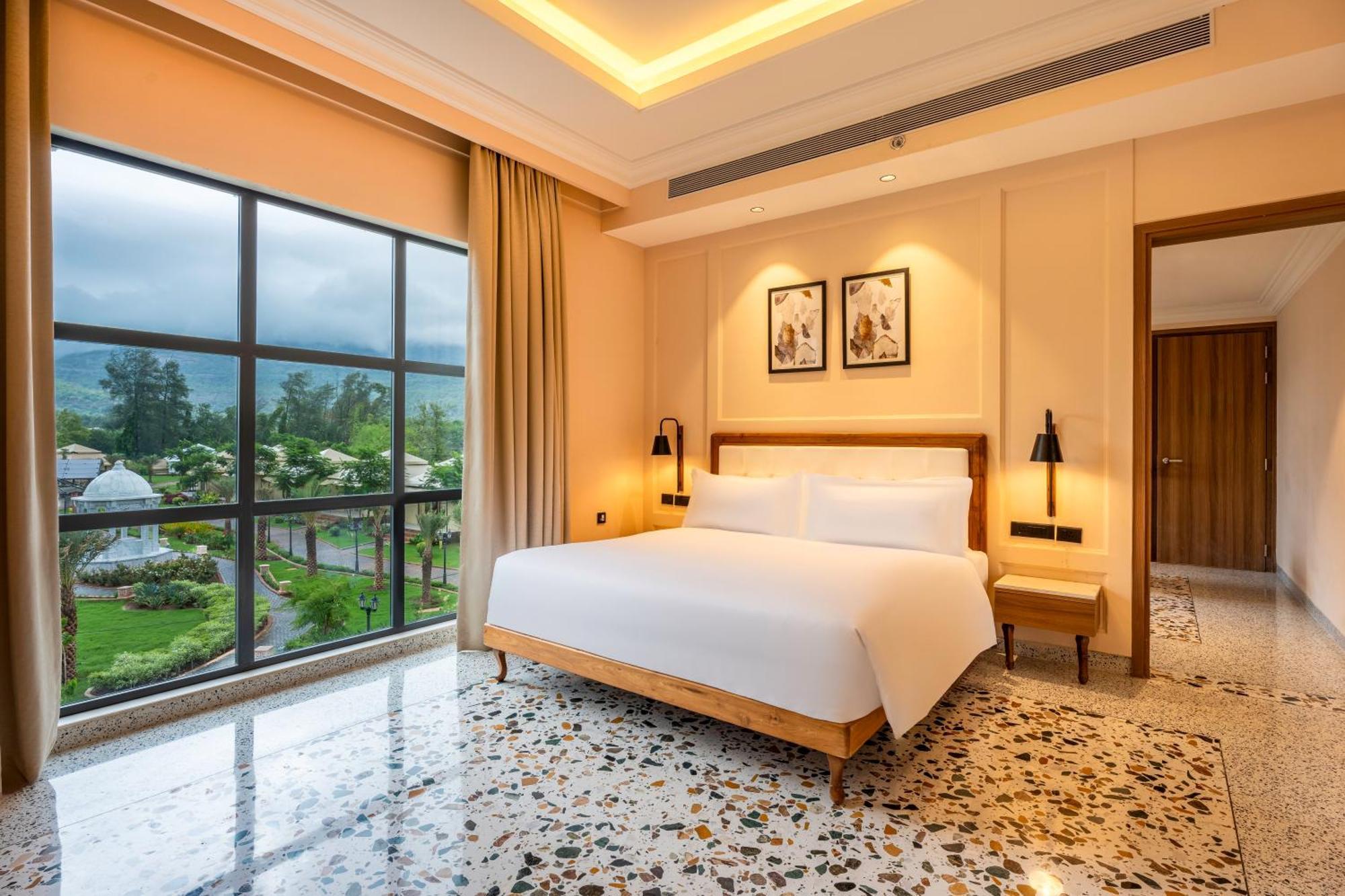 Radisson Blu Plaza Resort & Convention Centre Karjat Exteriér fotografie